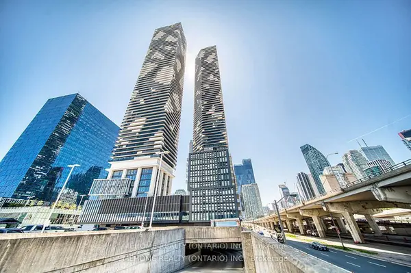 55 Cooper ST #4208, Toronto C08, ON M5E 0G1