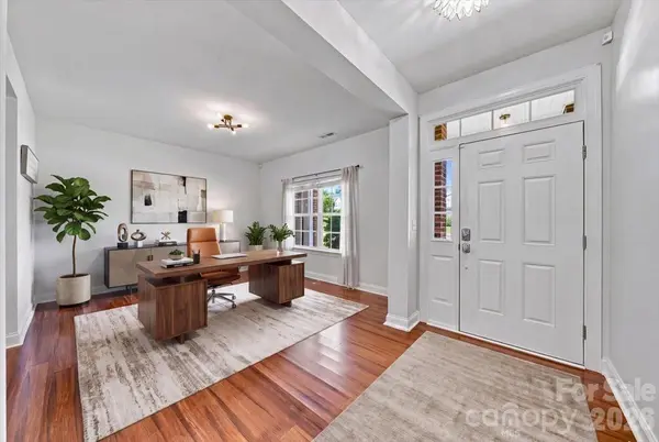 1006 Spring Rose LN, Matthews, NC 28104