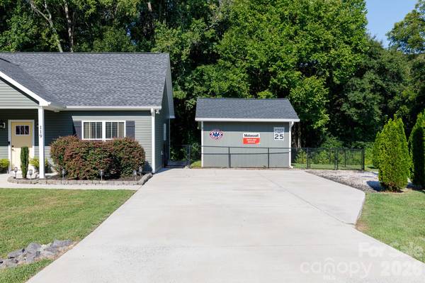 119 Fairmont ST #3, Clover, SC 29710