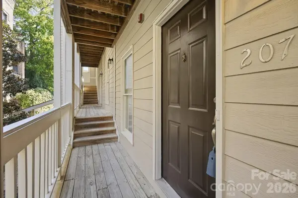 301 Queens RD #207, Charlotte, NC 28204