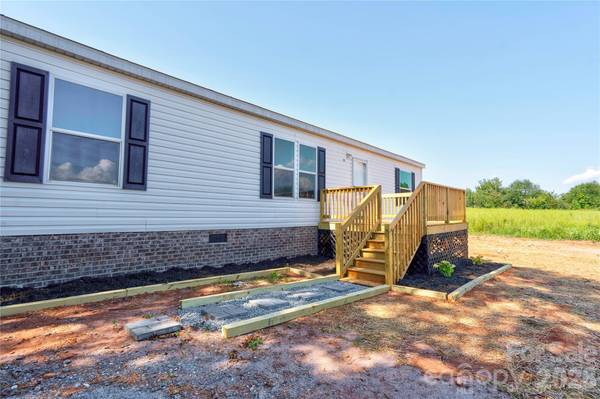 453 Thompson RD, Rutherfordton, NC 28139