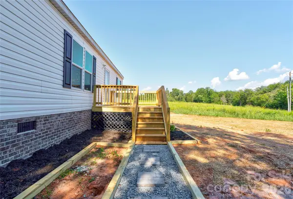453 Thompson RD, Rutherfordton, NC 28139