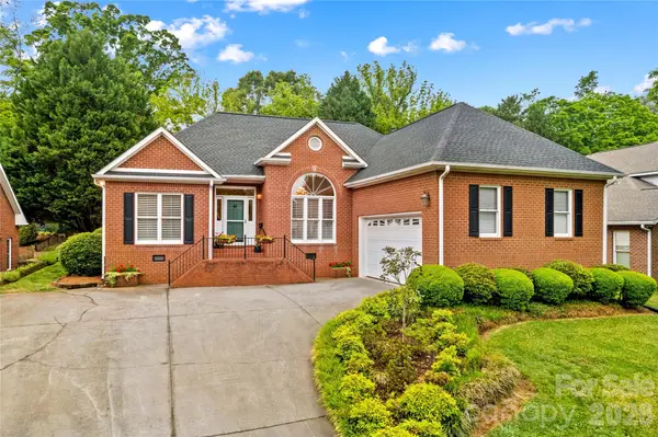 943 Argyle CT, Statesville, NC 28677