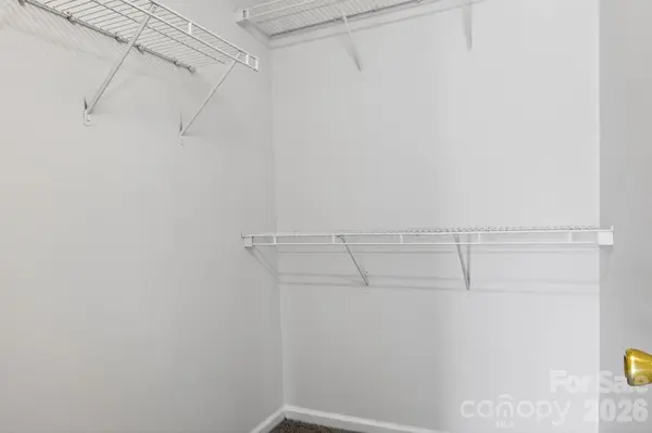 1911 Flushing CT, Charlotte, NC 28215
