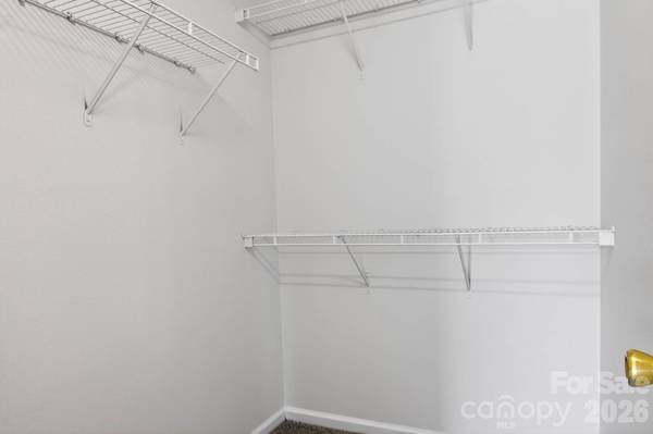 1911 Flushing CT, Charlotte, NC 28215