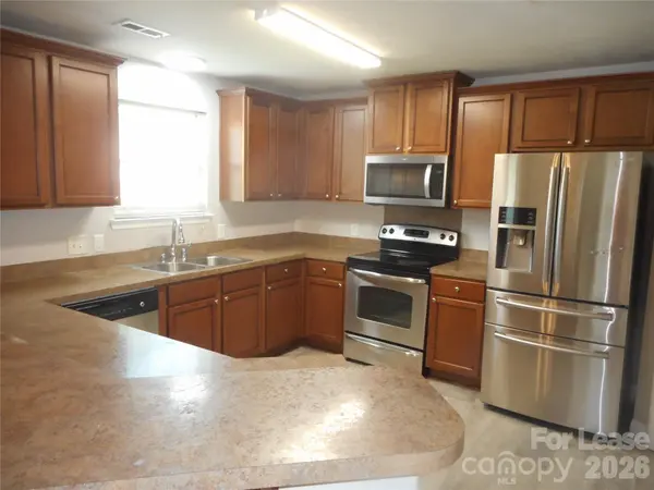 228 Gumtree DR, Kannapolis, NC 28083