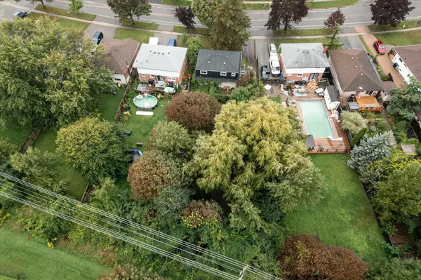 701 Central Park BLVD N, Oshawa, ON L1G 6A8