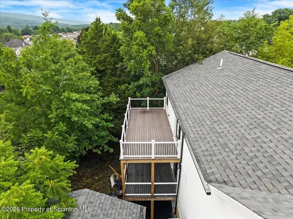 523 Meyers ST, Duryea, PA 18642