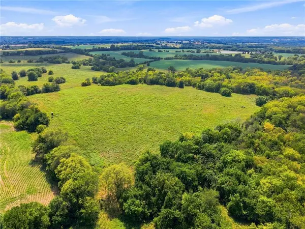 271st New Lancaster RD, Louisburg, KS 66053