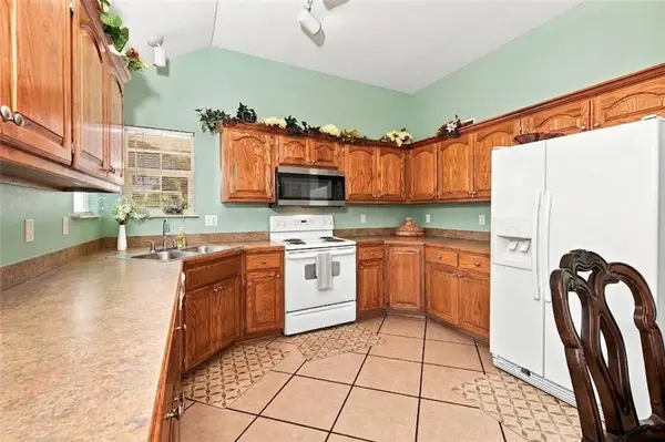 728 S Maple ST, Gardner, KS 66030