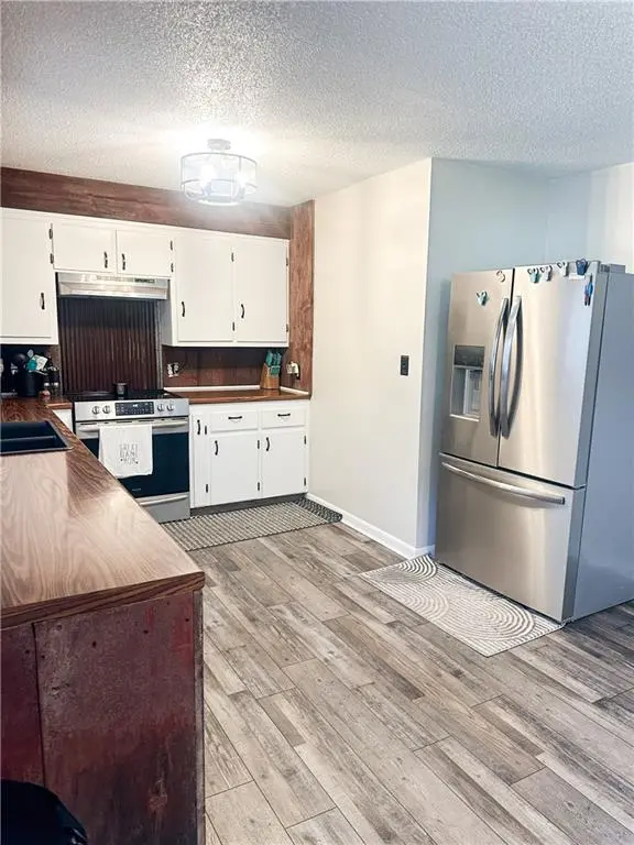 157 Hunt ST, Brookfield, MO 64628
