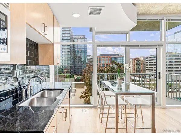 1700 Bassett #921, Denver, CO 80202