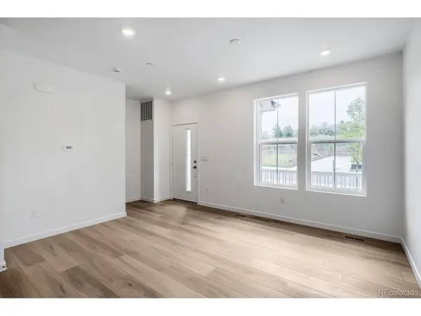 7675 S Mobile, Centennial, CO 80016