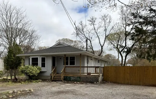14 Mastic BLVD, Mastic, NY 11950