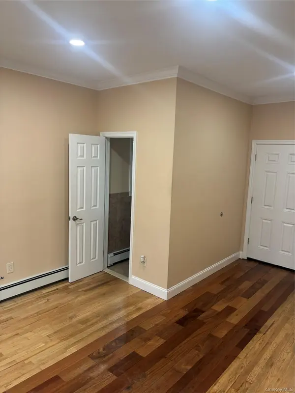 75 Carleton AVE ## 1, Islip Terrace, NY 11752