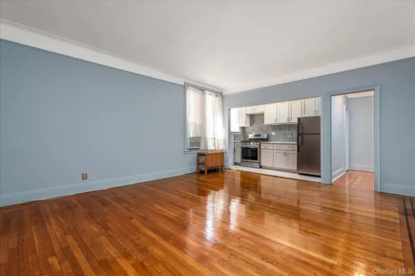 59-11 Queens BLVD #4P, Woodside, NY 11377