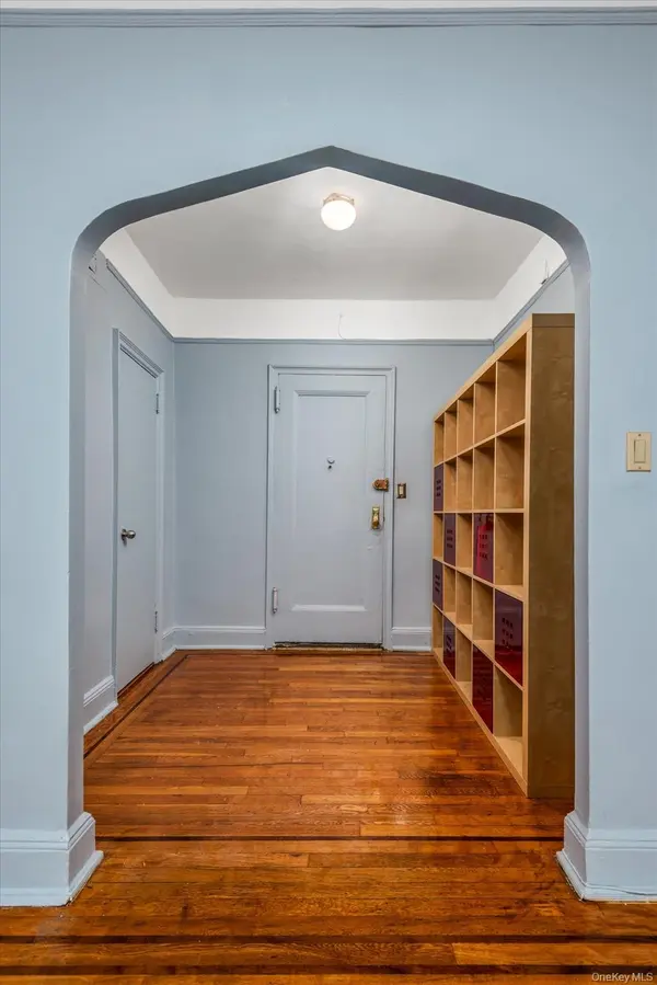 59-11 Queens BLVD #4P, Woodside, NY 11377