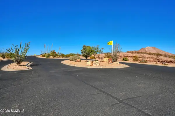 7017 Calle Estancias, Las Cruces, NM 88007