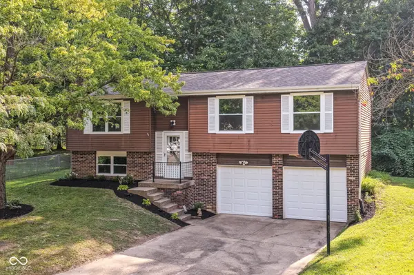 9109 Thrushwood CT, Indianapolis, IN 46250
