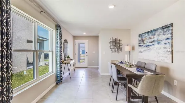 7316 SAIL CLOVER LN, Zephyrhills, FL 33540
