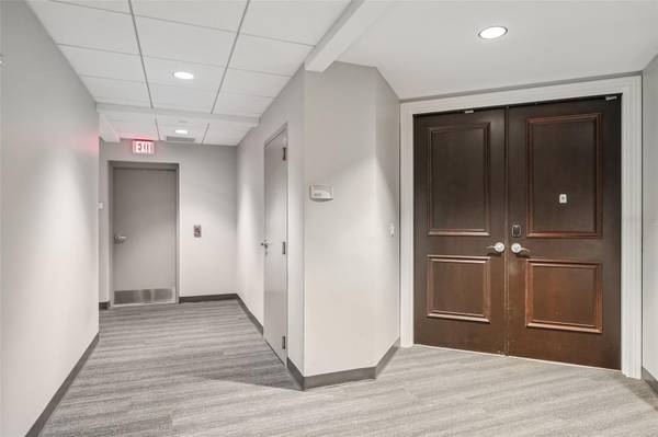 1209 E CUMBERLAND AVE #603, Tampa, FL, 33602 photo 4