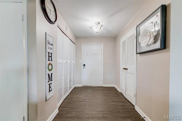 14471 Bantry LN #2, Chesterfield, MO 63017