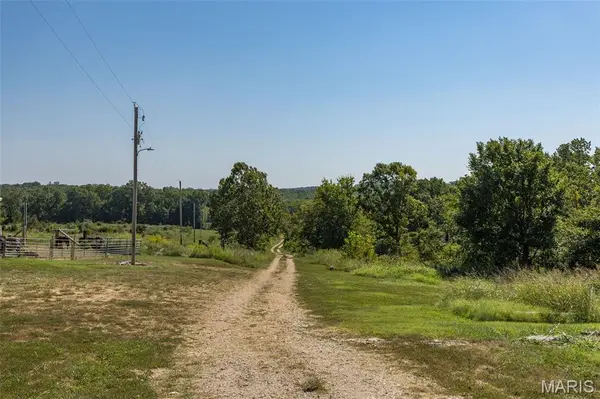 3001 Crow LN, Unincorporated, MO 63628