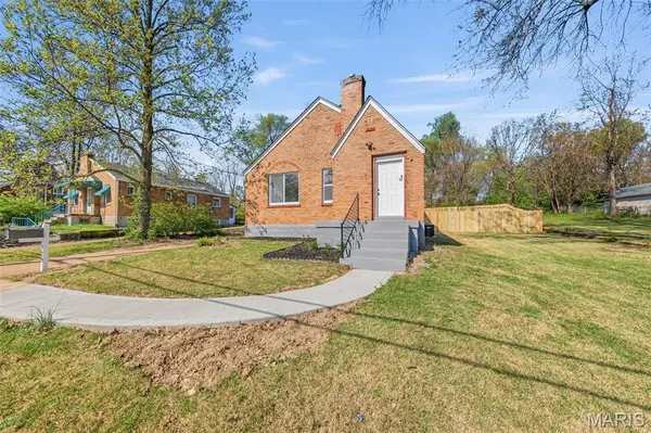 129 N Dade AVE, Ferguson, MO 63135