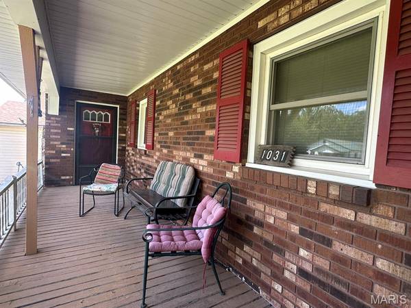 1031 N Sassafras, Dexter, MO 63841