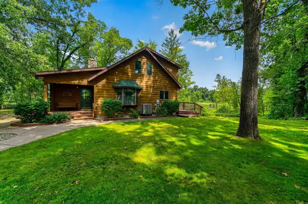 61519 Neaman RD, Constantine, MI 49042