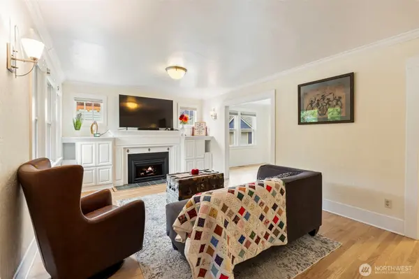 112 19th AVE SE, Olympia, WA 98501