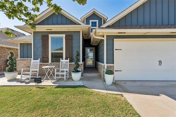 9020 NW 119th ST, Yukon, OK 73099
