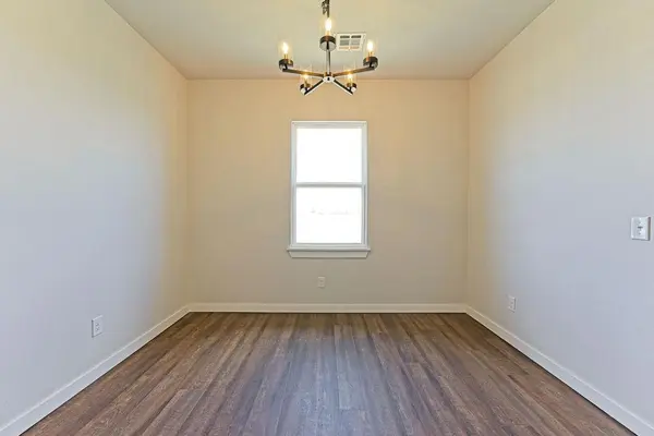 1710 Oak WAY, Tuttle, OK 73089