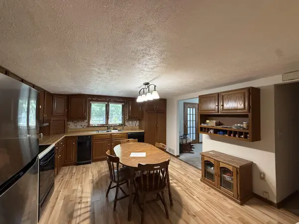 N1261 BAY DE NOC DR, Menominee, MI 49858
