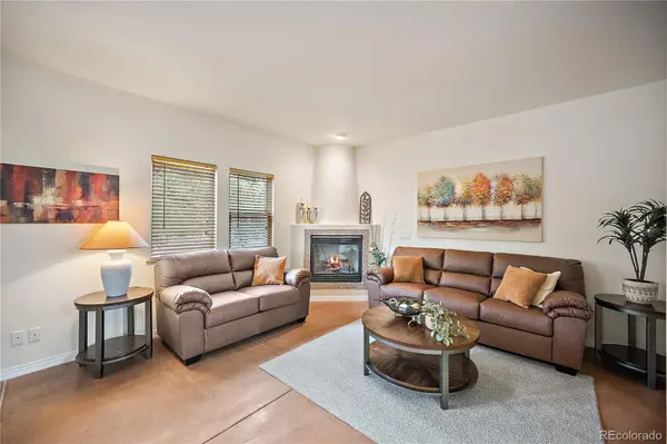 18 Taos PL, Manitou Springs, CO 80829