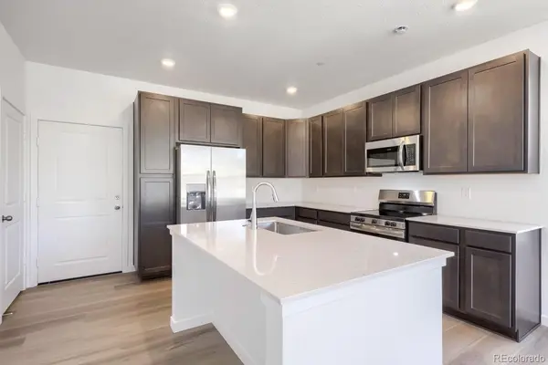 7663 S Mobile WAY, Centennial, CO 80016
