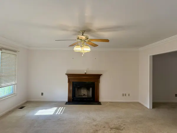 1025 Singing Springs Rd, Mount Juliet, TN 37122