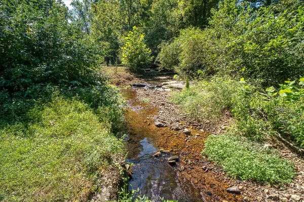 772 Mink Branch Rd, Waynesboro, TN 38485