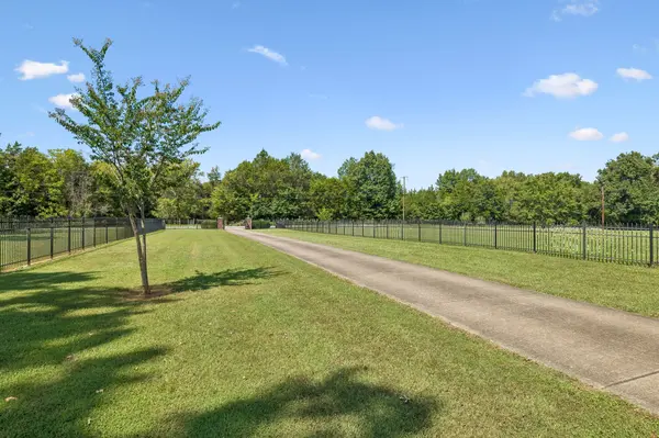 3075 Underwood Rd, Mount Juliet, TN 37122