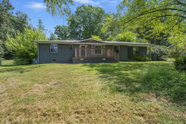 202 Yorktown Rd, Clarksville, TN 37042