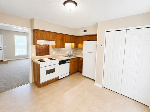 280 Donna Dr #A, Hendersonville, TN 37075