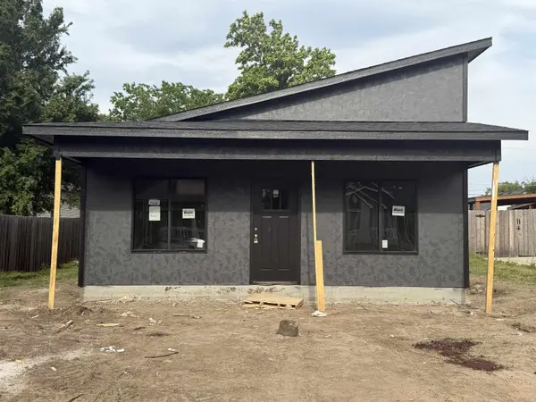 1036 N Cleveland, Wichita, KS 67214