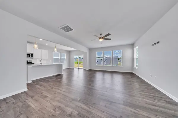 142 Gervais CIR, Greenville, SC 29607