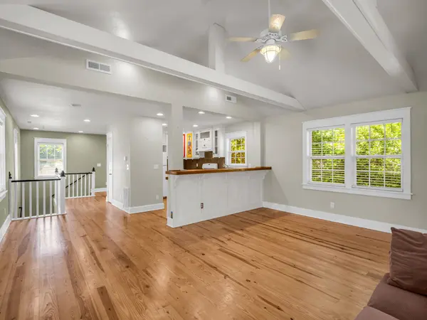 160 E Howard ST, Tryon, NC 28782
