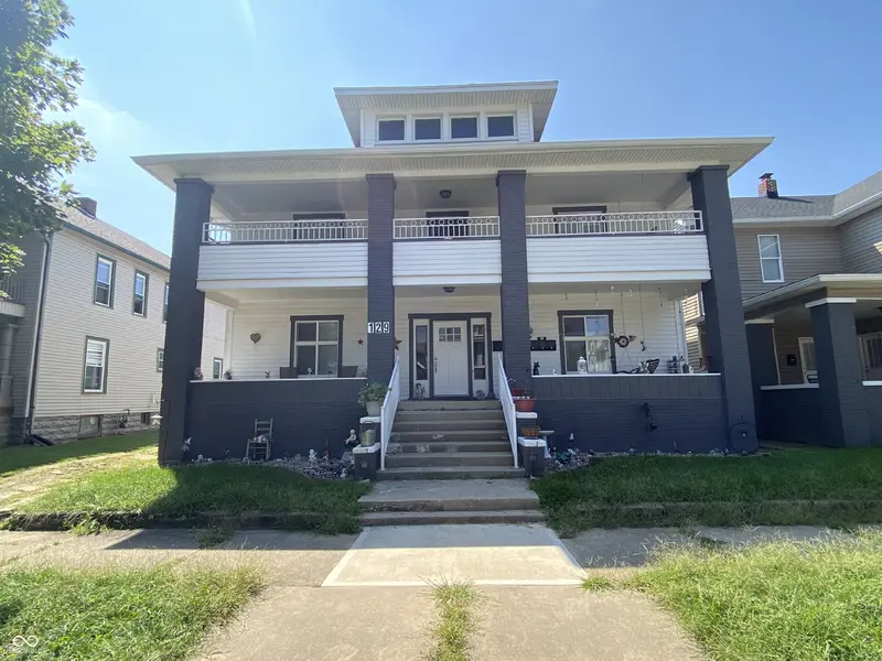 129 W Hendricks ST #2, Shelbyville, IN 46176