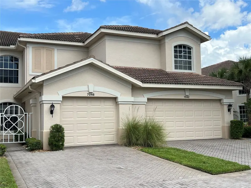 7046 PROSPERITY CIR #902, Sarasota, FL 34238