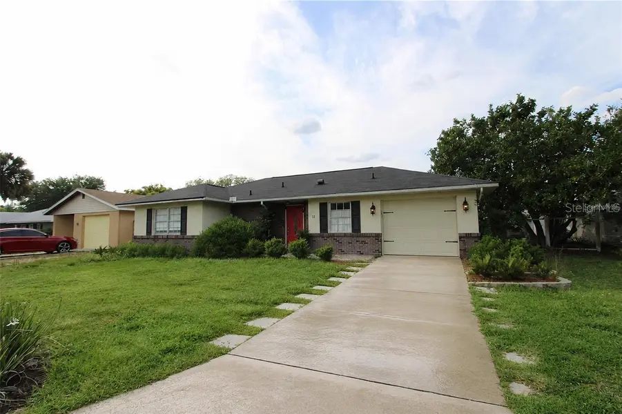 21 SANDALWOOD DR, Davenport, FL 33837