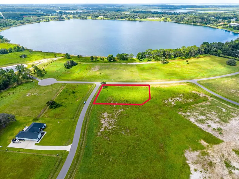38345 LAKE MEADOW CT, Umatilla, FL 32784