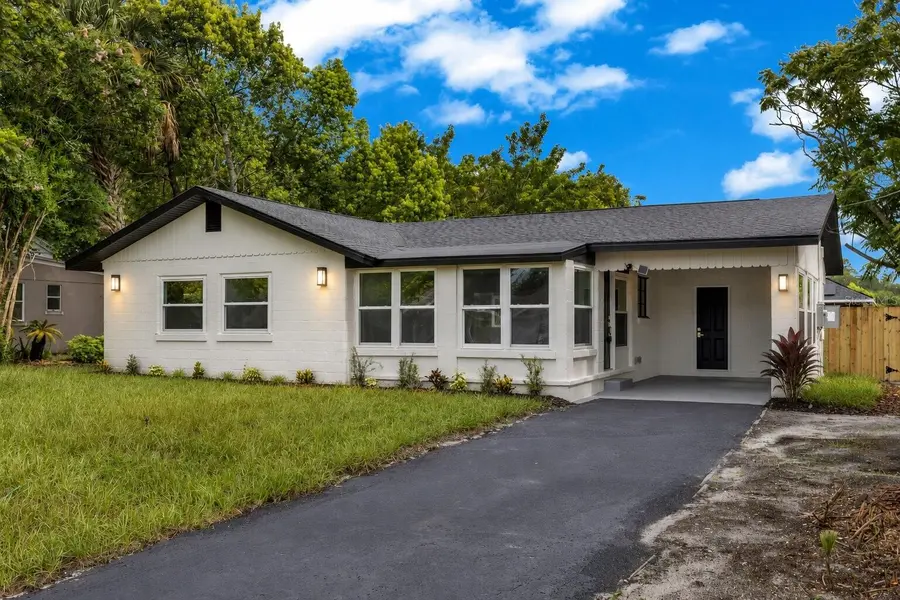 112 COLOMBA RD, Debary, FL 32713