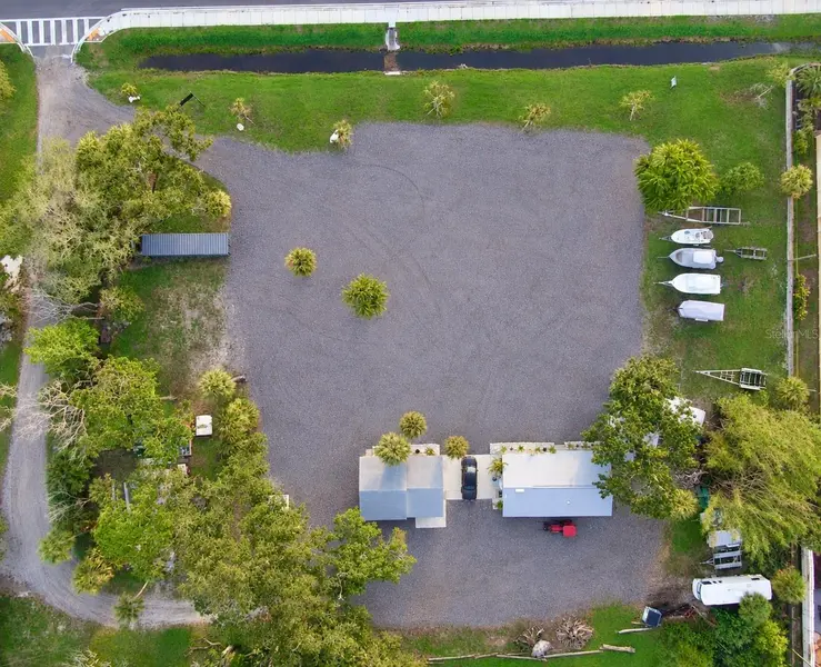 1322 N PINELLAS AVE, Tarpon Springs, FL 34689